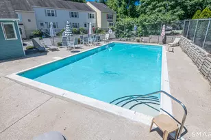 55 Mill Plain Rd, Danbury, CT 06811 - Photo 8