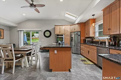 41 Wilkes Road, Danbury, CT 06811 - Photo 10