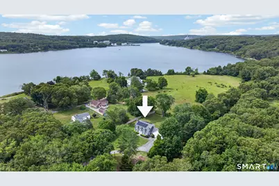 7 Massapeag Point Road, Montville, CT 06382 - Photo 2