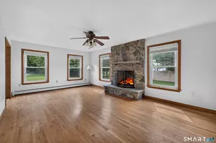 7 Massapeag Point Rd, Montville, CT 06382 - Photo 6