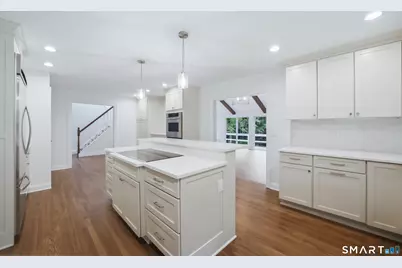 21 Deepwood Road, Weston, CT 06883 - Photo 10