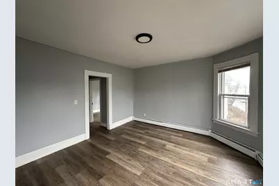 12 Woodland Street, New Britain, CT 06051 - Photo 2