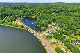 8 Mill Cove Rd, Ledyard, CT 06335 - Photo 10