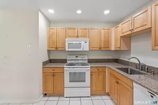 1303 Gray Fox Ln, Rocky Hill, CT 06067 - Photo 6