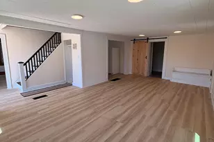 36 S Main St, Putnam, CT 06260 - Photo 10