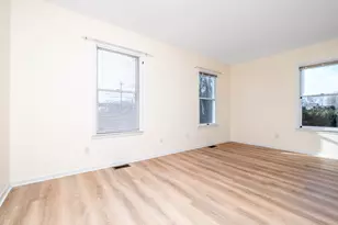 38 Gregory Blvd, Norwalk, CT 06855 - Photo 14