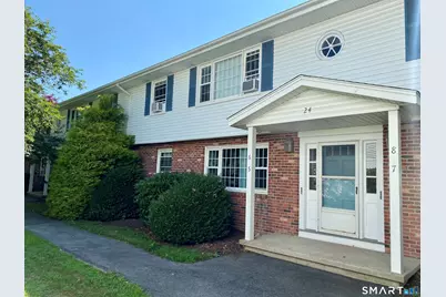 24 College Street #6, Clinton, CT 06413 - Photo 1