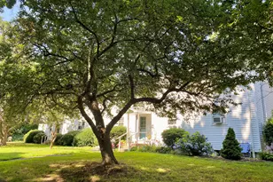 24 College St, Clinton, CT 06413 - Photo 14