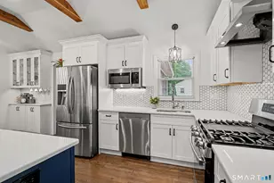 163 Windsor Rd, Fairfield, CT 06824 - Photo 8