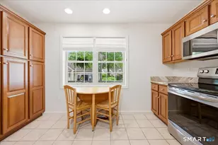 1 Mulberry Ln, East Lyme, CT 06357 - Photo 12