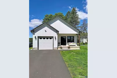 21 Birge Avenue, Windsor Locks, CT 06096 - Photo 1