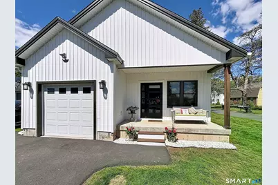 21 Birge Avenue, Windsor Locks, CT 06096 - Photo 18