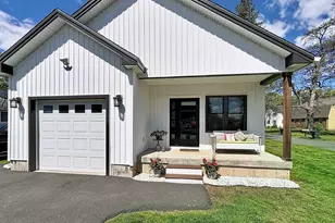 21 Birge Ave, Windsor Locks, CT 06096 - Photo 18