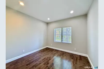 21 Birge Avenue, Windsor Locks, CT 06096 - Photo 16