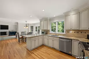 15 Rose Ln, Newtown, CT 06482 - Photo 10