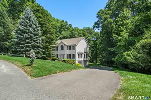 15 Rose Ln, Newtown, CT 06482 - Photo 2