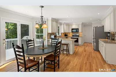 15 Rose Lane, Newtown, CT 06482 - Photo 2
