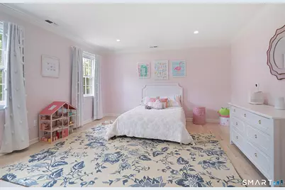 667 Carter Street, New Canaan, CT 06840 - Photo 24