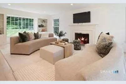 667 Carter Street, New Canaan, CT 06840 - Photo 4