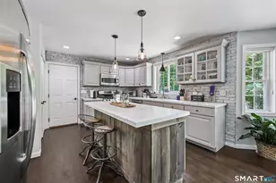 126 Martha Way, Thomaston, CT 06787 - Photo 10
