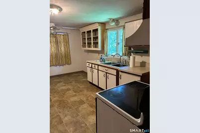 241 Lewis Street, Naugatuck, CT 06770 - Photo 20