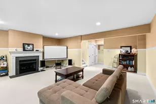 86 Tucker St, Danbury, CT 06810 - Photo 30