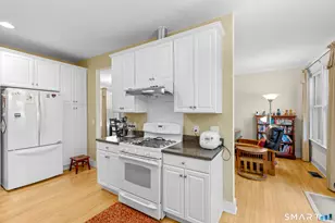 86 Tucker St, Danbury, CT 06810 - Photo 14