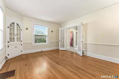 44 Granada Terrace, New London, CT 06320 - Photo 10