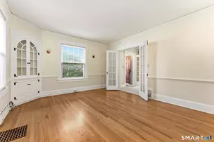 44 Granada Terrace, New London, CT 06320 - Photo 10