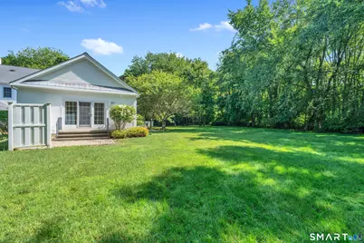 6 Wyckford Lane #6, Old Lyme, CT 06371 - Photo 4