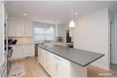 25 Beaumont Street #25, Fairfield, CT 06824 - Photo 16
