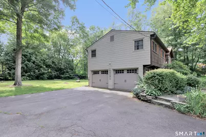 23 Leighton Court, North Haven, CT 06473 - Photo 4