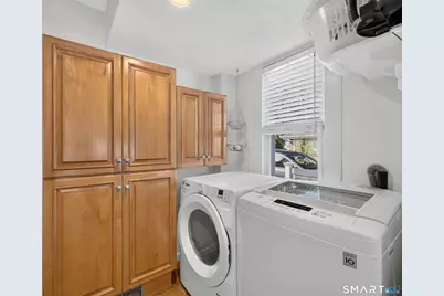 30 Neptune Drive, Old Saybrook, CT 06475 - Photo 16
