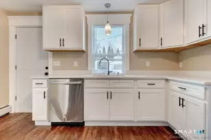 40 Mortimer St, Torrington, CT 06790 - Photo 4