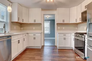 40 Mortimer St, Torrington, CT 06790 - Photo 2