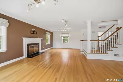 120 Knollwood Drive, New Haven, CT 06515 - Photo 8