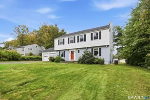 120 Knollwood Dr, New Haven, CT 06515 - Photo 2