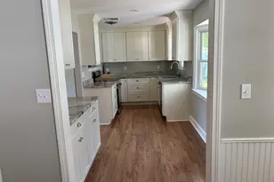 32 Plum Tree Rd, Plainville, CT 06062 - Photo 12