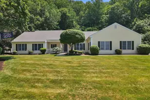 270 Copper Ridge Rd, Southington, CT 06489 - Photo 1