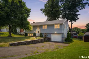 77 Clarendon Terrace, Newington, CT 06111 - Photo 1