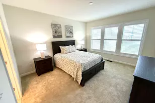 941 Mackenzie Ln, Oxford, CT 06478 - Photo 20