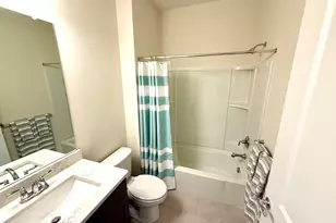 941 Mackenzie Ln, Oxford, CT 06478 - Photo 24