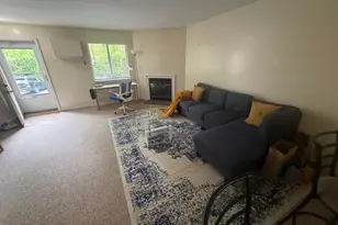 2A Jeanette St, Danbury, CT 06811 - Photo 2