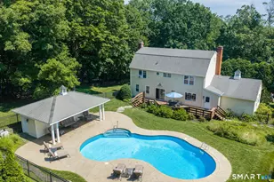 100 Sherley Pl, Fairfield, CT 06825 - Photo 1