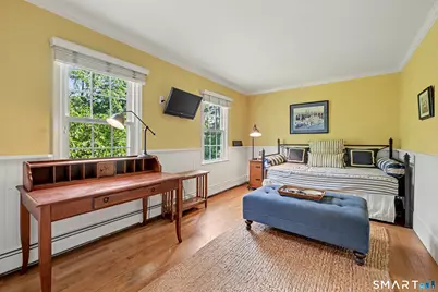 100 Sherley Place, Fairfield, CT 06825 - Photo 24