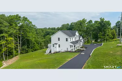 1427 Monroe Turnpike, Monroe, CT 06468 - Photo 2