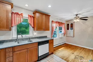 35 Windy Hill Rd, Westbrook, CT 06498 - Photo 8