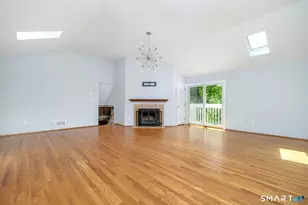 26 Marva Ln, Stamford, CT 06903 - Photo 10