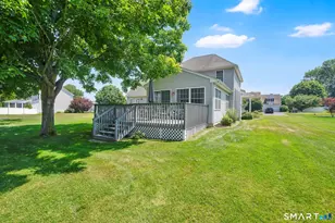 15 Misty Meadow Rd, Enfield, CT 06082 - Photo 6