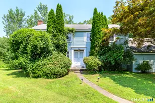99 Fawnfield Rd, Stamford, CT 06903 - Photo 2